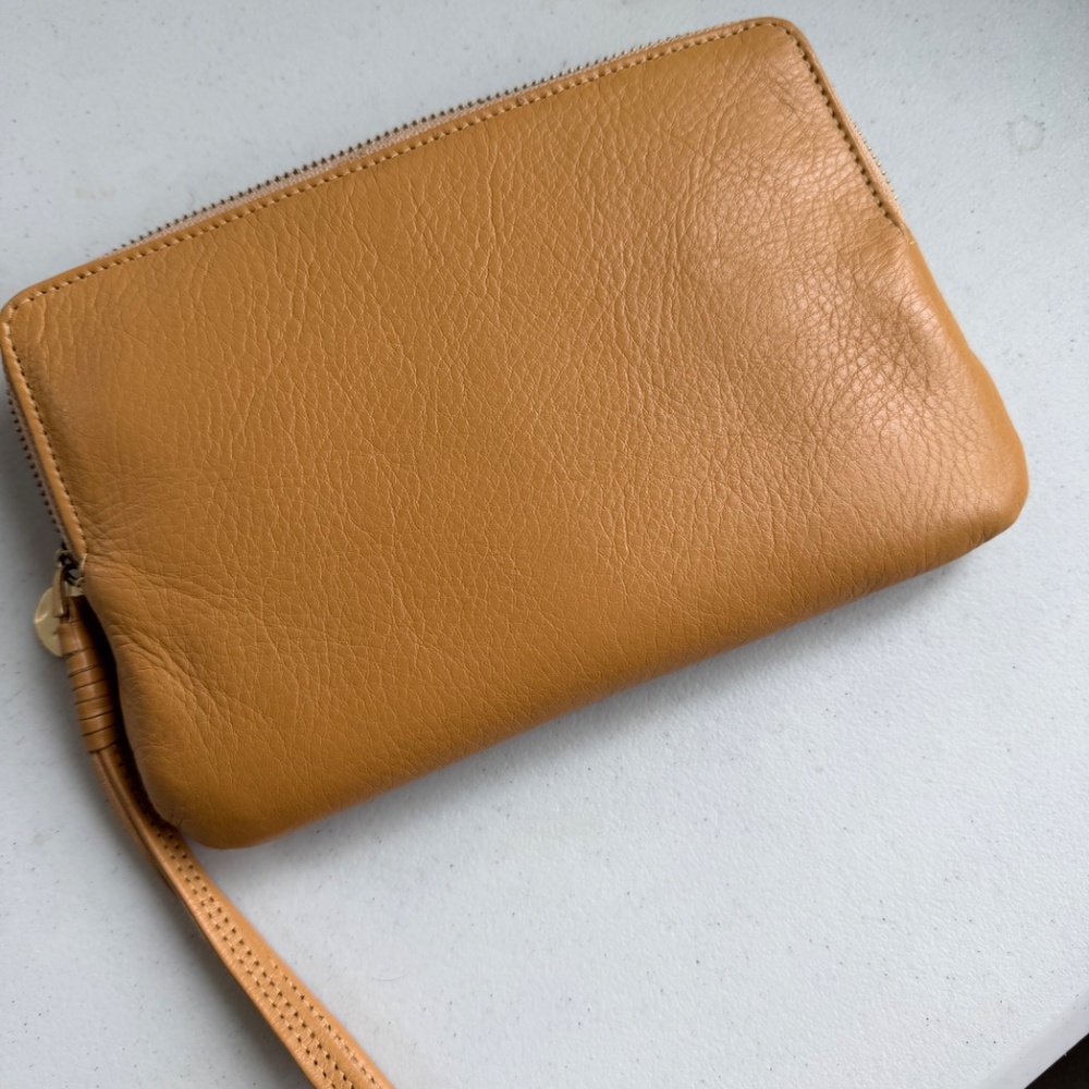 CLHEI Pouch Wallet in Cognac - Picture 2 of 4